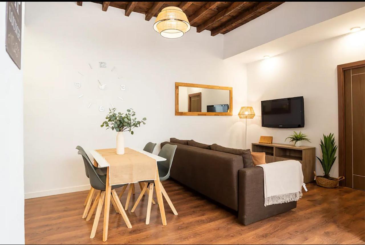 Rustic & Nice Apartment In Malaga Center 외부 사진